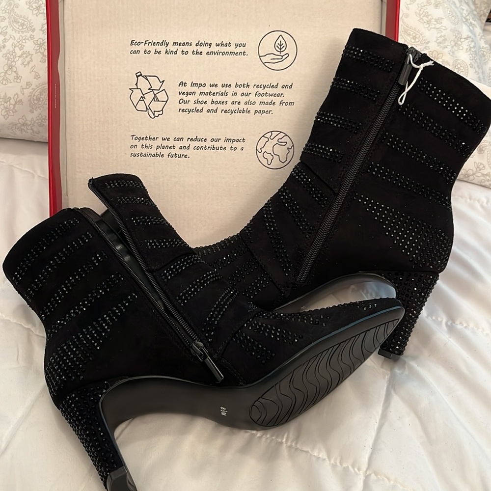 Black rhinestone boots - Picture 9 of 12